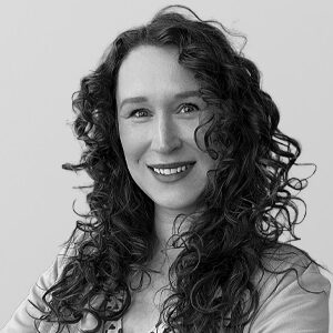 Porträt von Claudia Gebei, Kreativmanagement ext. Kundengeschäft